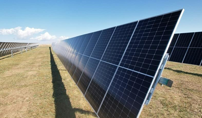 Von PERC zu TOPCon: Führend in der Entwicklung der Solartechnologie